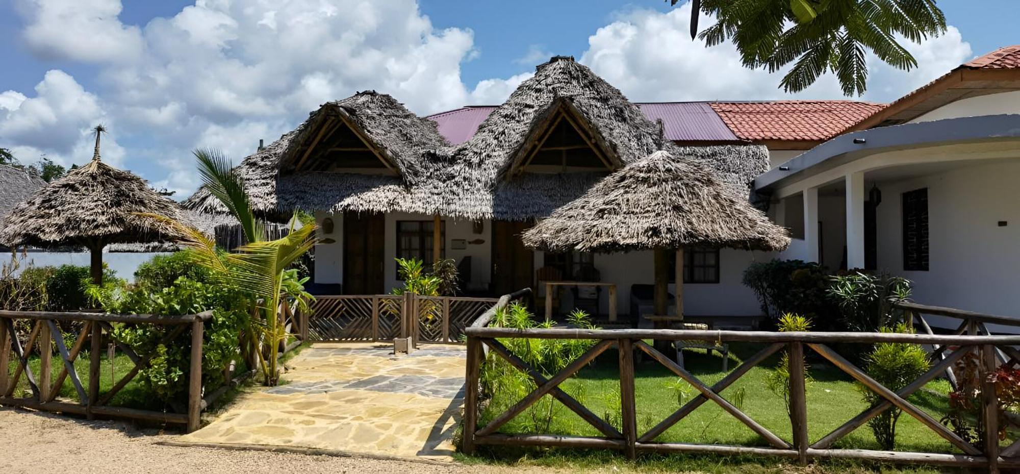 Nest Style Beach Hotel Zanzibar Makunduchi Exterior foto