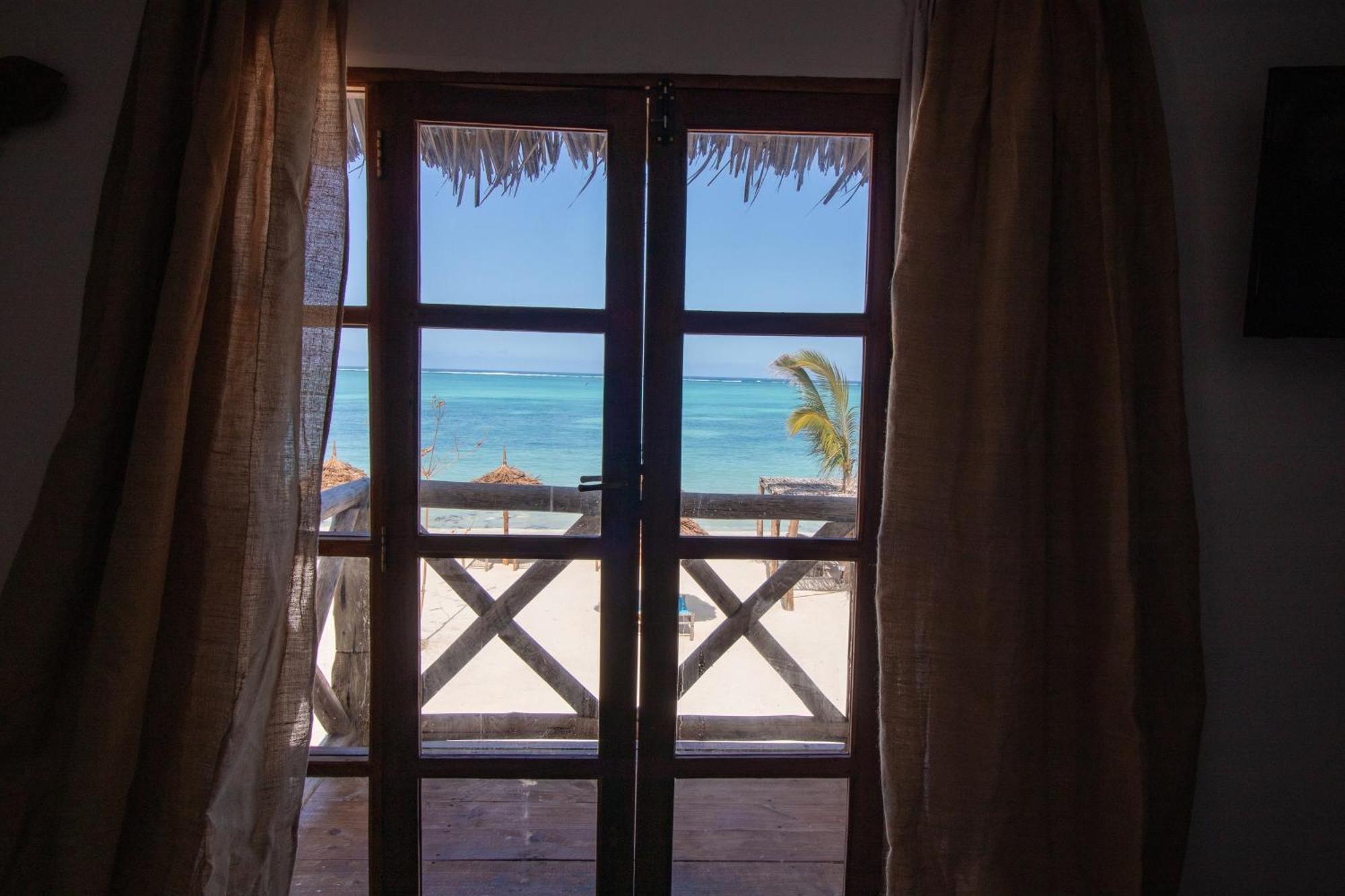 Nest Style Beach Hotel Zanzibar Makunduchi Exterior foto