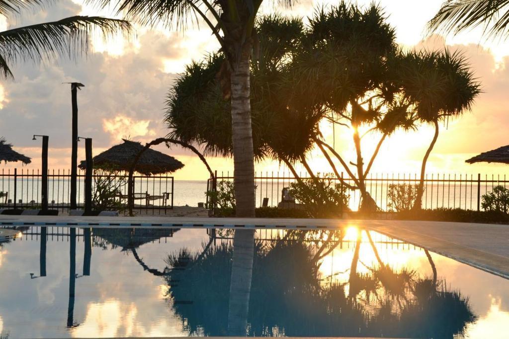 Nest Style Beach Hotel Zanzibar Makunduchi Exterior foto