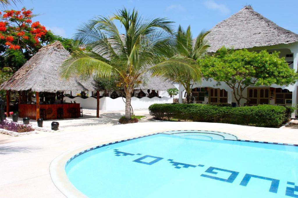 Nest Style Beach Hotel Zanzibar Makunduchi Exterior foto